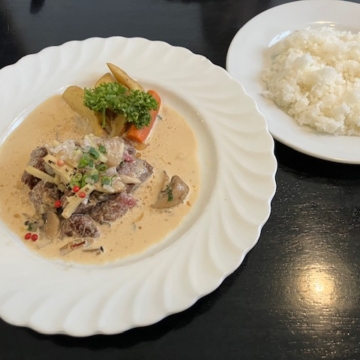 強風で予定変更、久しぶりにお気に入りのお店へ